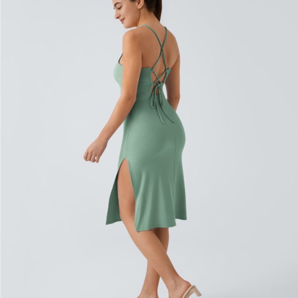 NWT Halara Everyday Split Strap Bodycon Midi Dress – Size S